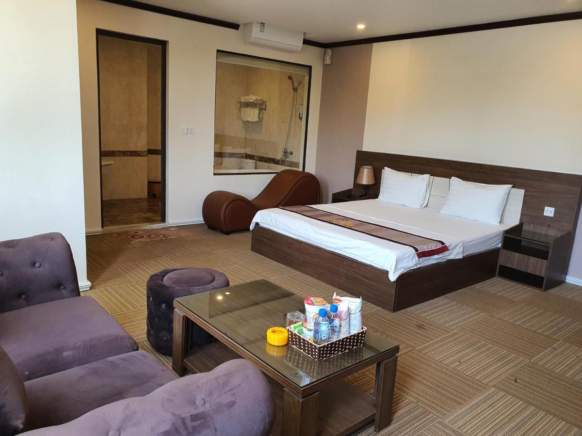 Khach San Hoang Gia II Hotel Thai Binh Exterior photo